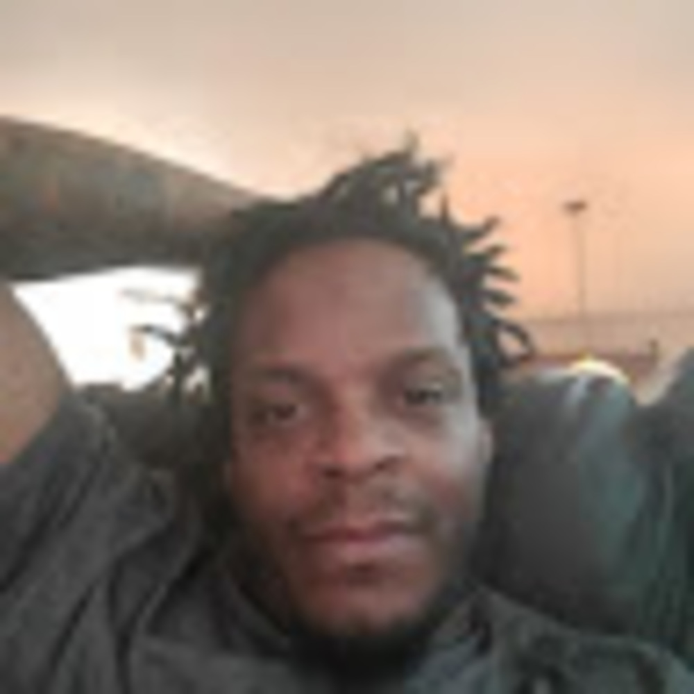 Meet your Posher, Demario